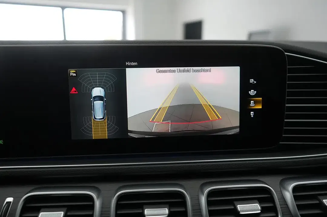 Mercedes-Benz GLE 350 - Thumbnail 15