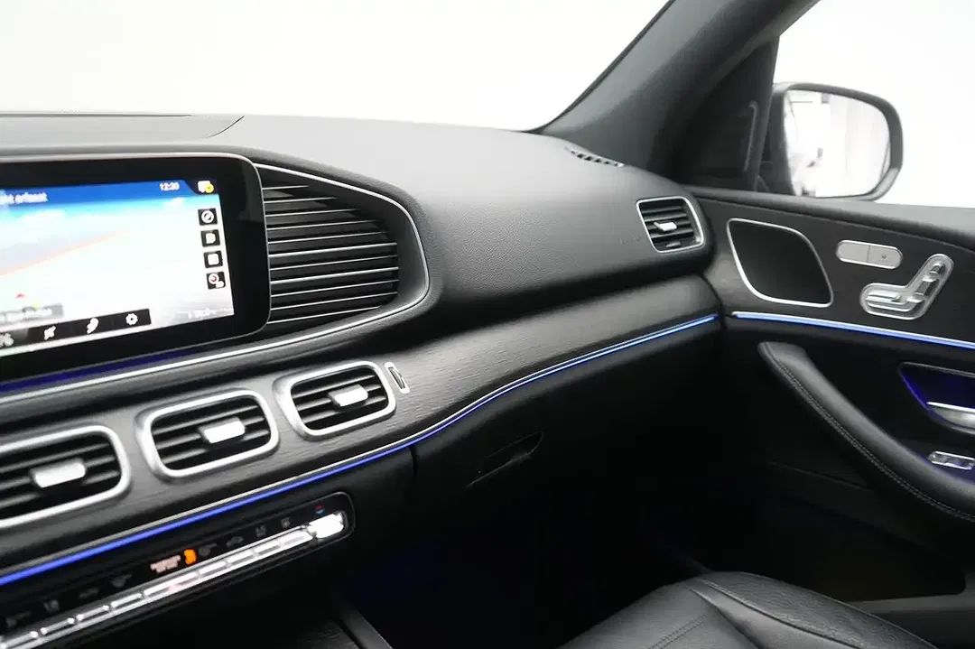 Mercedes-Benz GLE 350 - Thumbnail 26