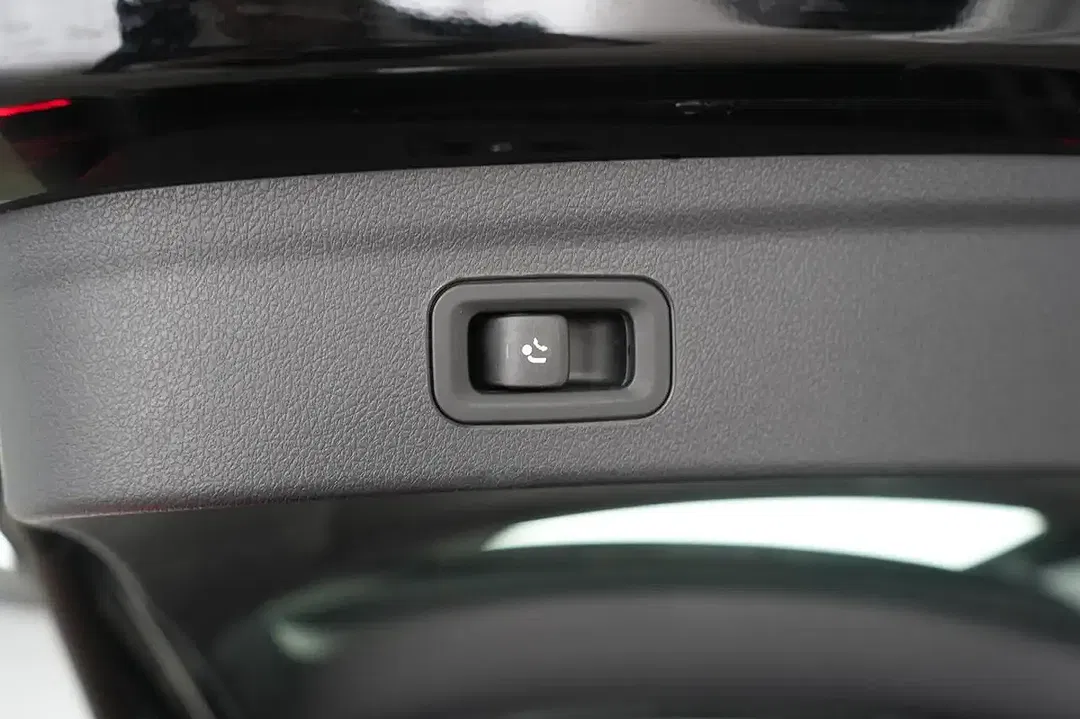 Mercedes-Benz GLE 350 - Thumbnail 34