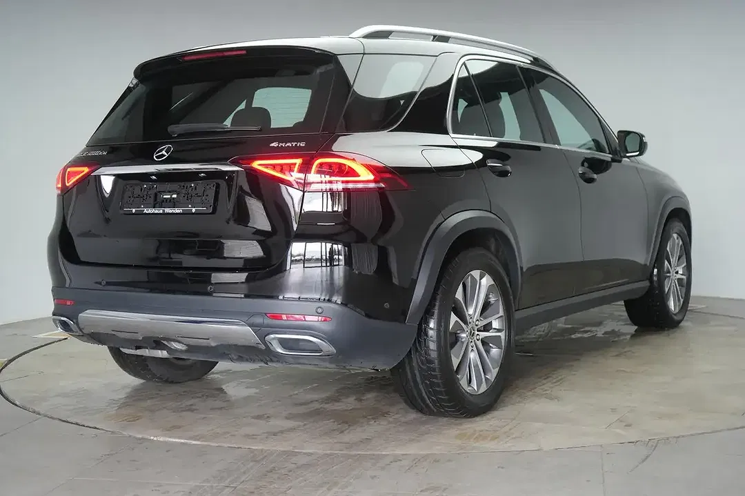 Mercedes-Benz GLE 350 - Thumbnail 4