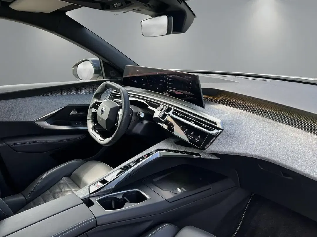 Peugeot 3008 - Thumbnail 7