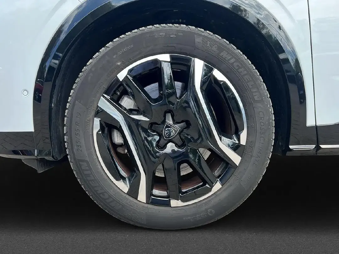 Peugeot 3008 - Thumbnail 9