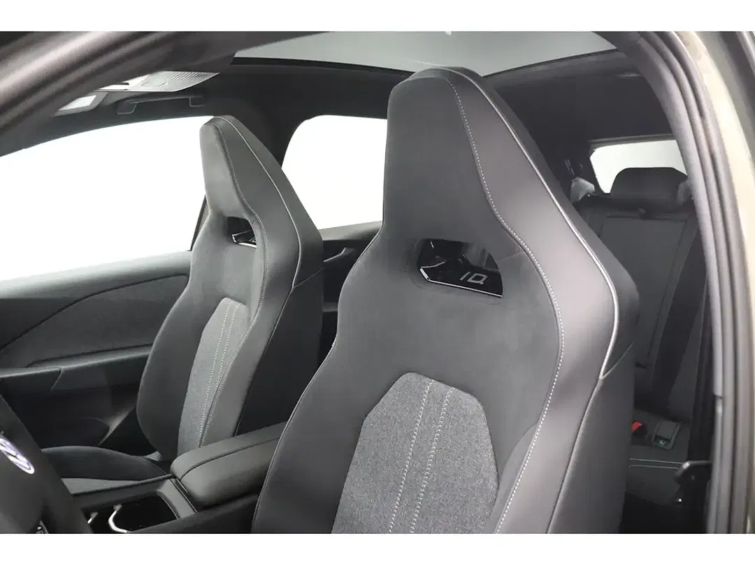 Volkswagen ID.3 - Thumbnail 10