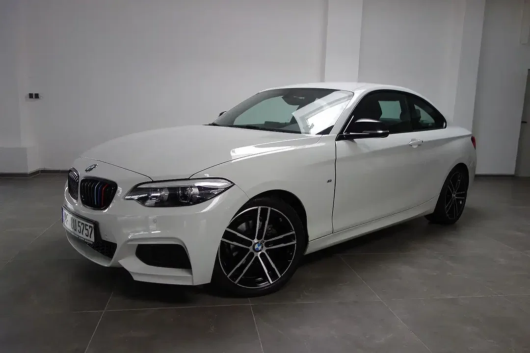 BMW 218 - Afbeelding 1