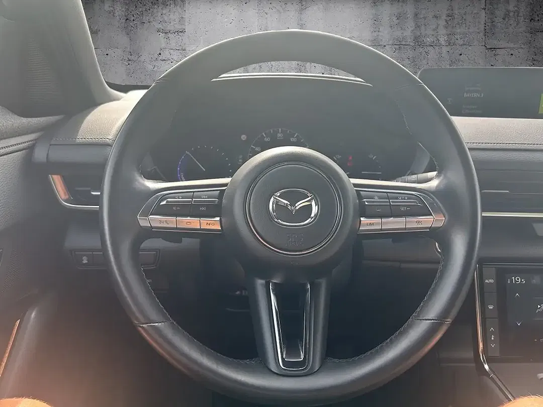 Mazda MX-30 - Thumbnail 11