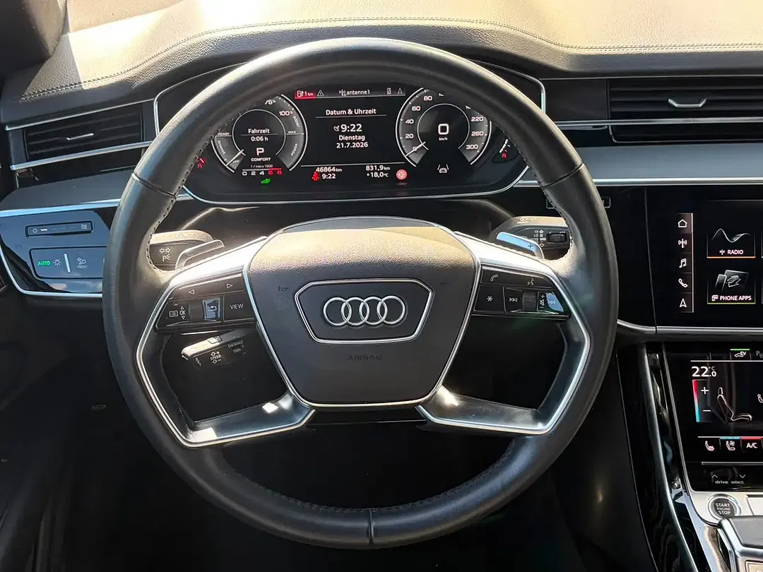 Audi A8 - Thumbnail 11