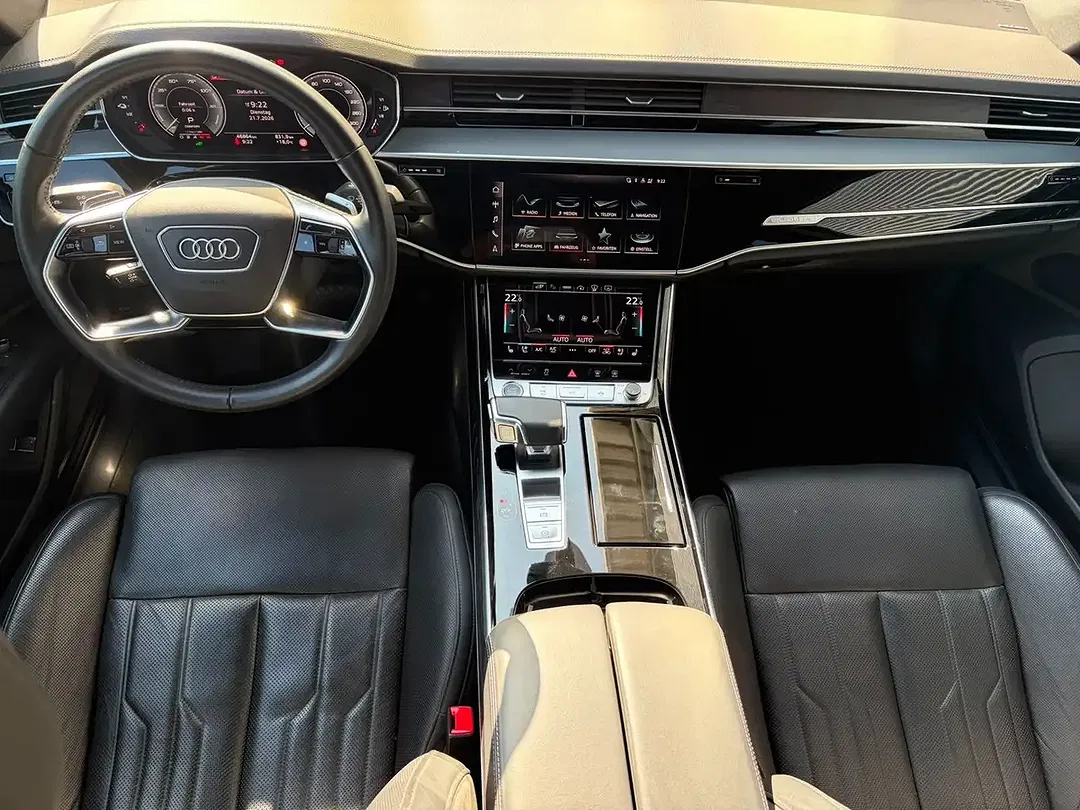 Audi A8 - Thumbnail 13