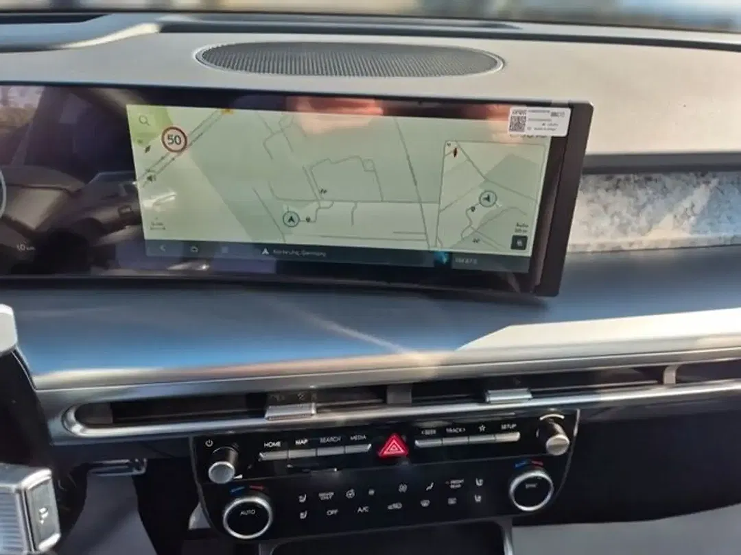 Hyundai IONIQ 9 - Thumbnail 10