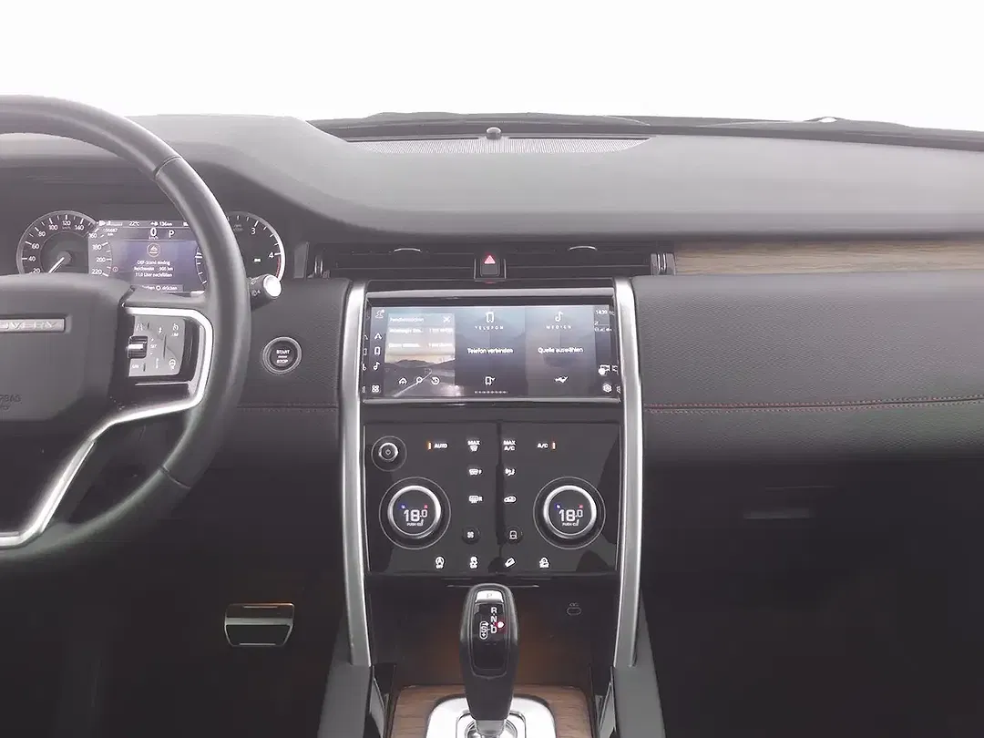 Land Rover Discovery Sport - Thumbnail 6