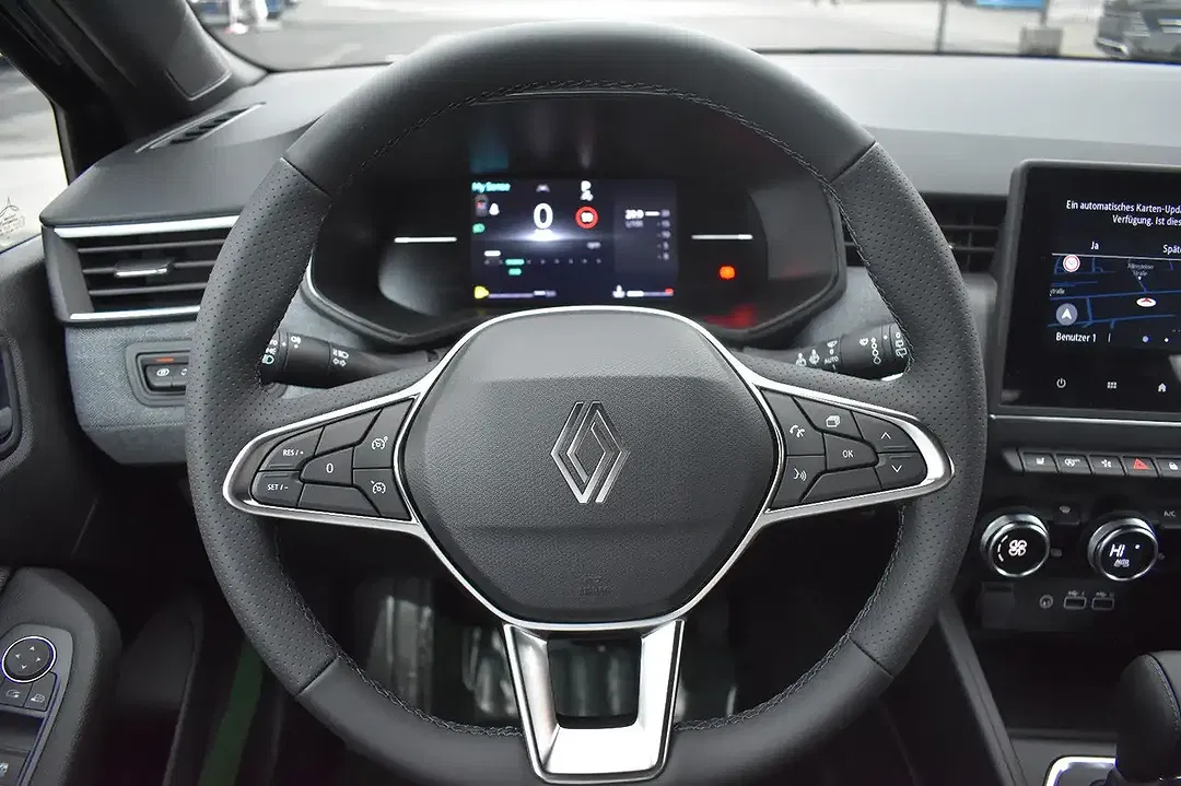 Renault Clio - Thumbnail 14