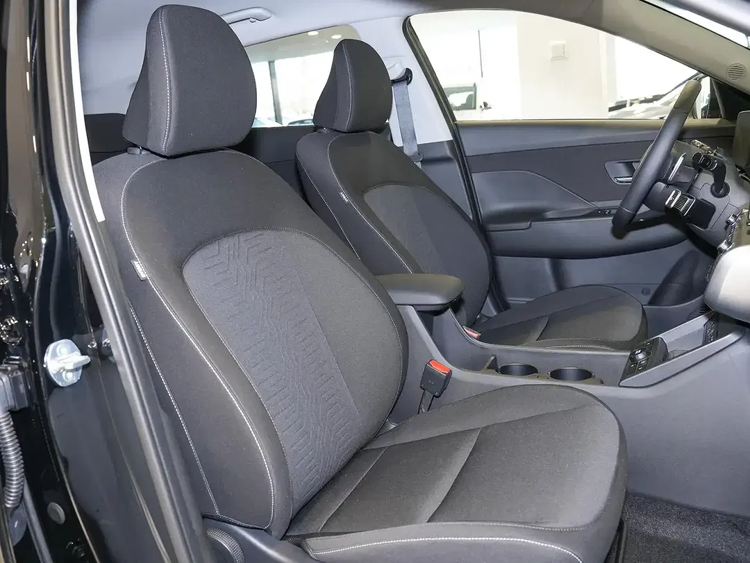 Hyundai KONA - Thumbnail 3