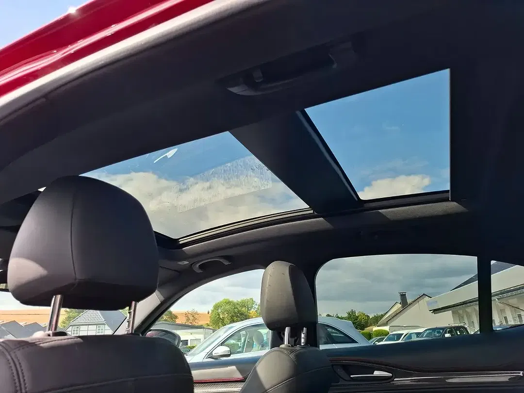Alfa Romeo Stelvio Q4 Quadrifoglio - foto 9