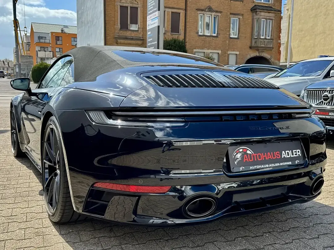 Porsche 911 - Thumbnail 15