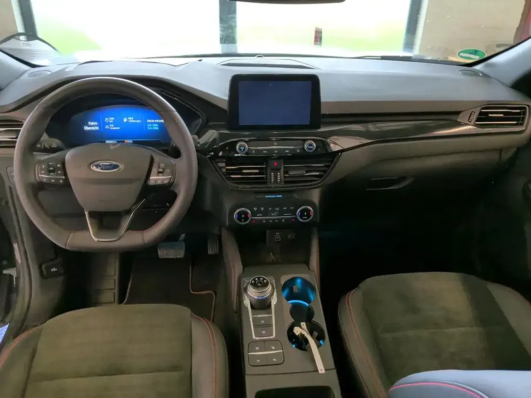 Ford Kuga - Thumbnail 5