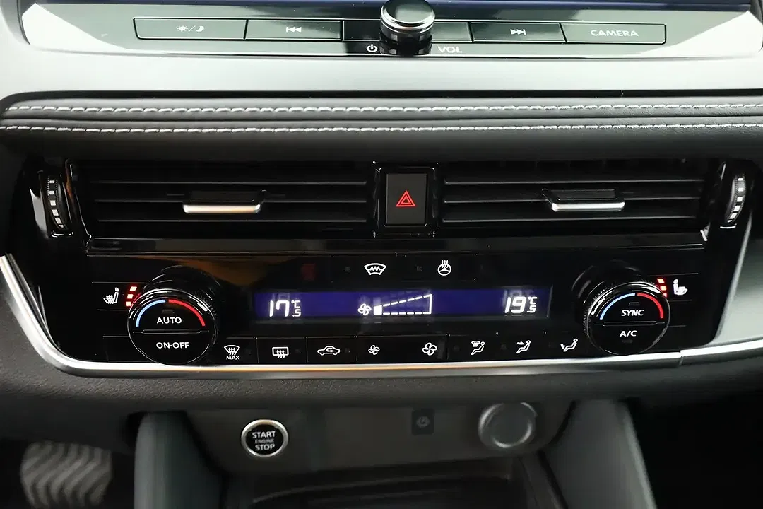 Nissan Qashqai - Thumbnail 12