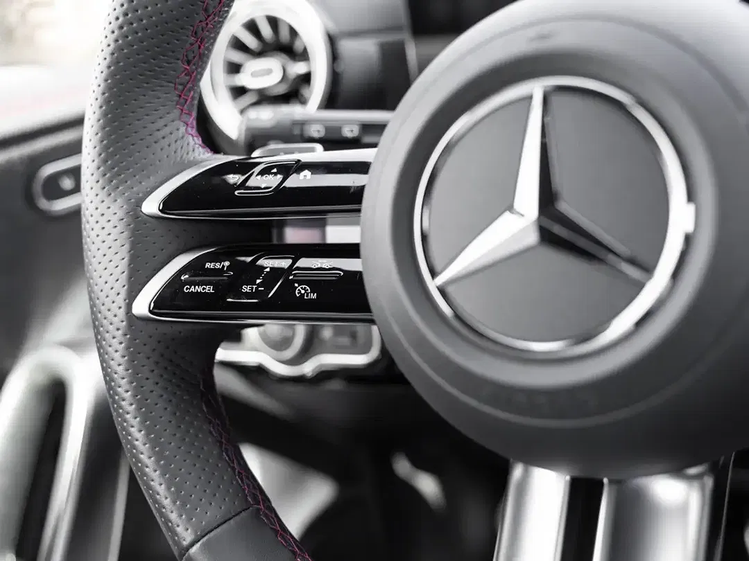 Mercedes-Benz CLA 200 - Thumbnail 11