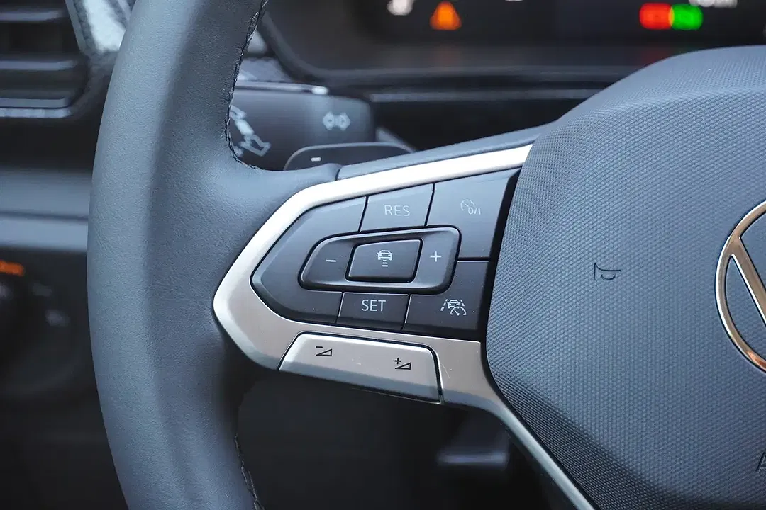Volkswagen T-Cross - Thumbnail 14