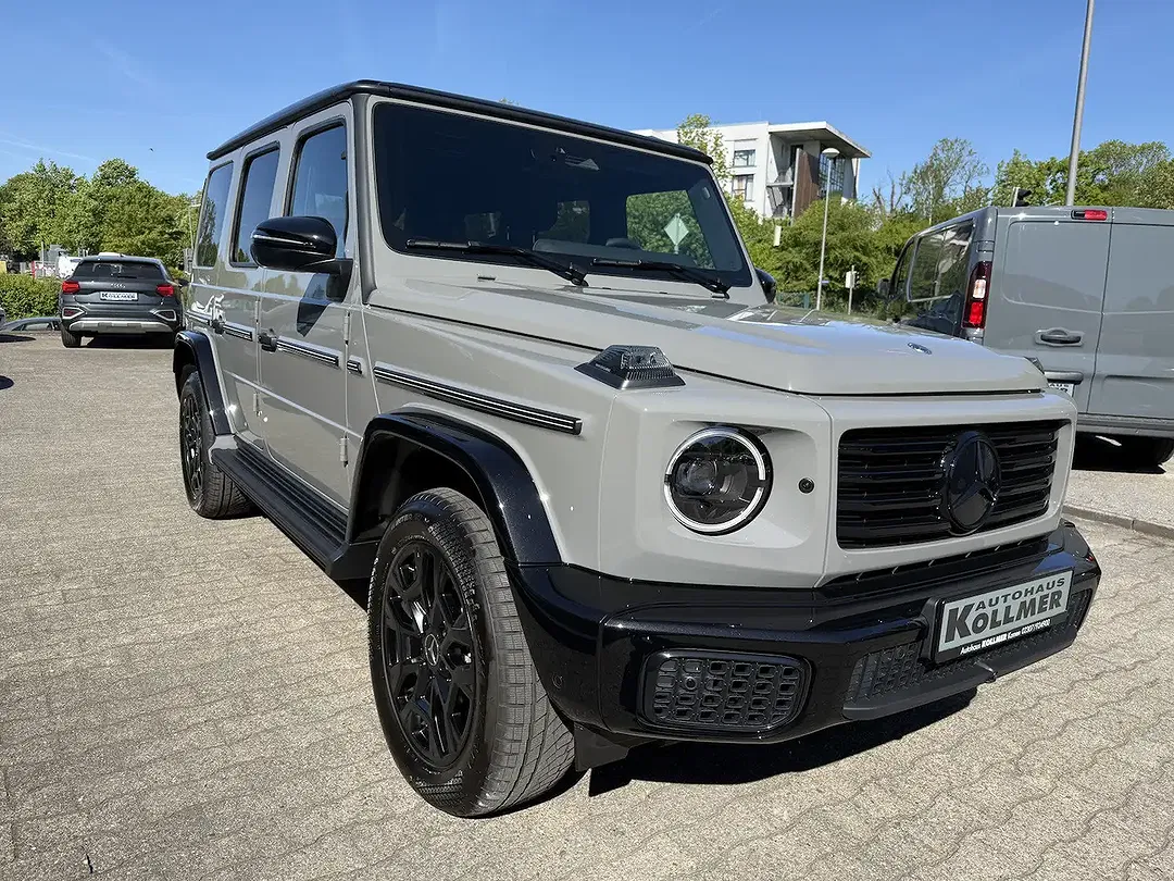 Mercedes-Benz G 450 - Thumbnail 5