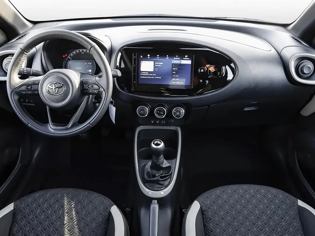 Toyota Aygo X - Thumbnail 8