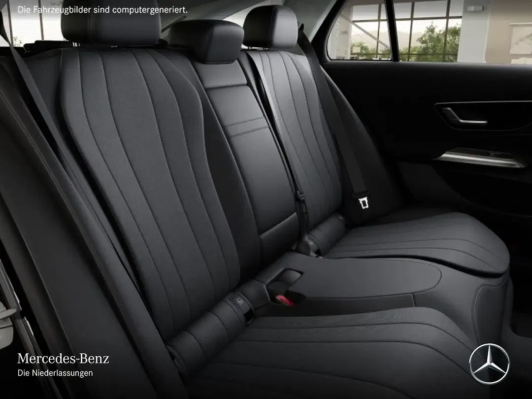Mercedes-Benz E 220 - Thumbnail 12