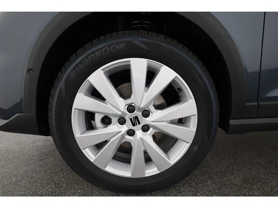 SEAT Arona - Thumbnail 7