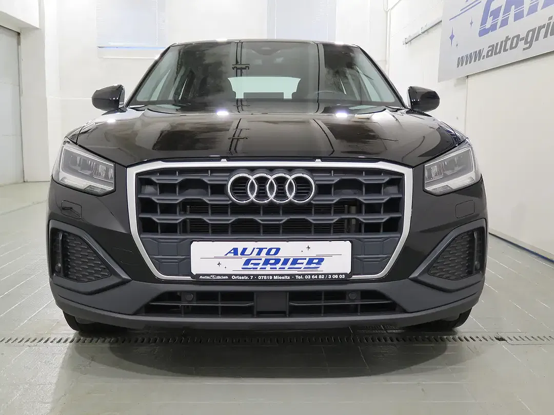 Audi Q2 - Thumbnail 3