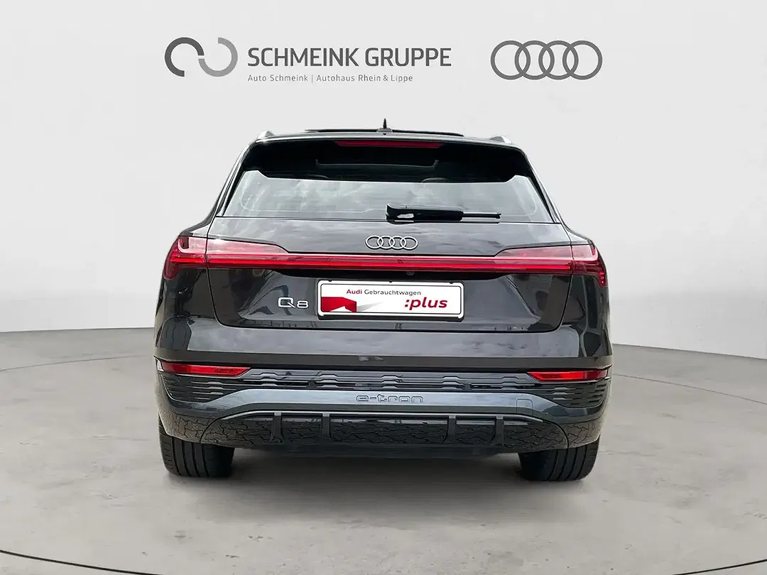Audi Q8 e-tron - Thumbnail 4
