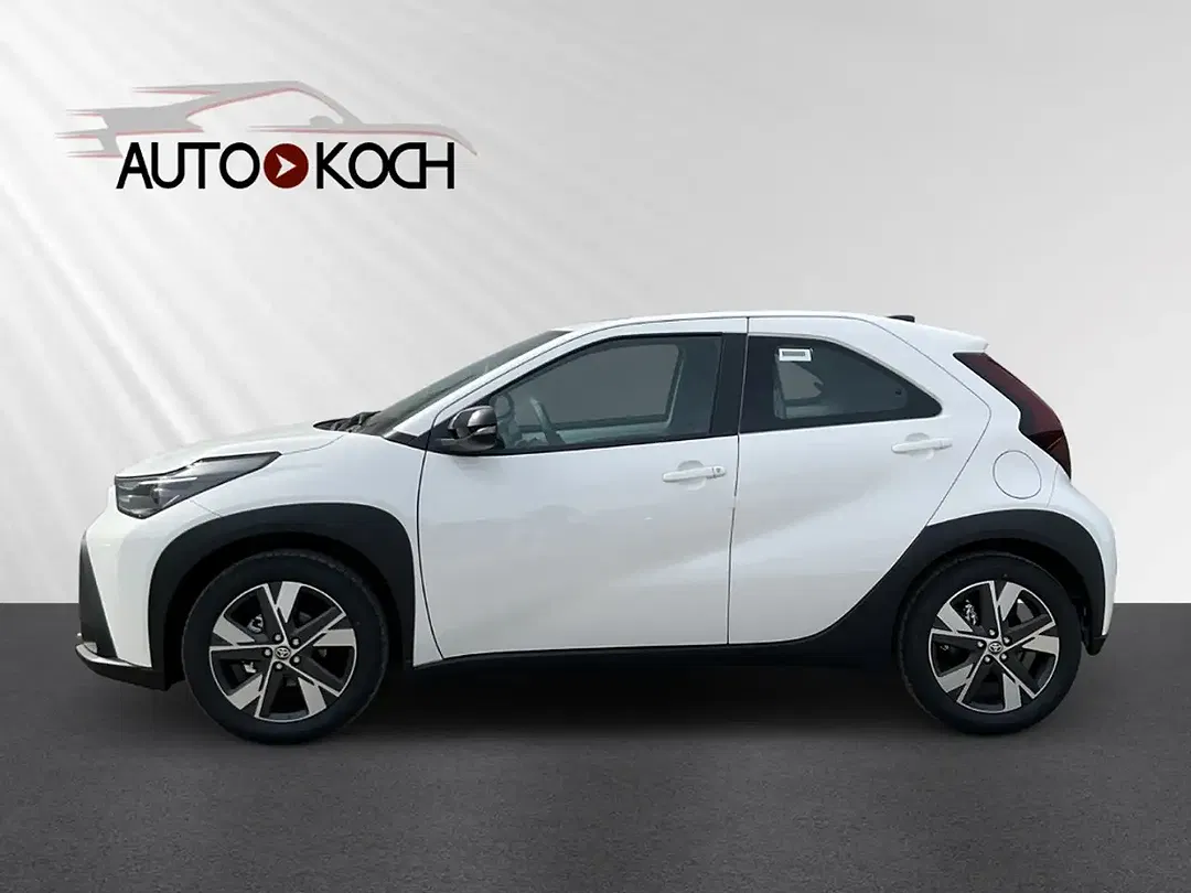 Toyota Aygo X - Thumbnail 3