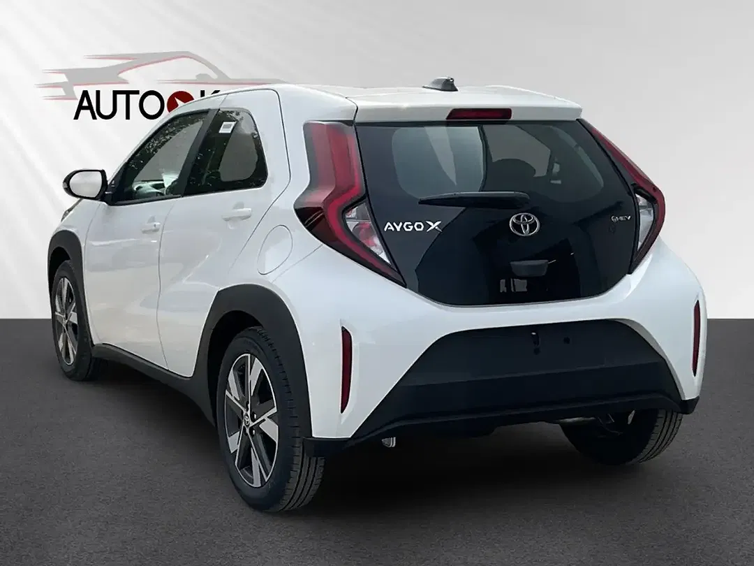 Toyota Aygo X - Thumbnail 4