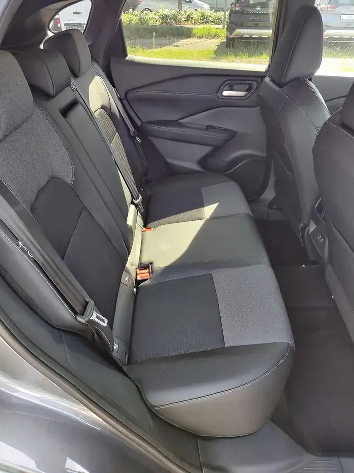 Nissan Qashqai - Thumbnail 8