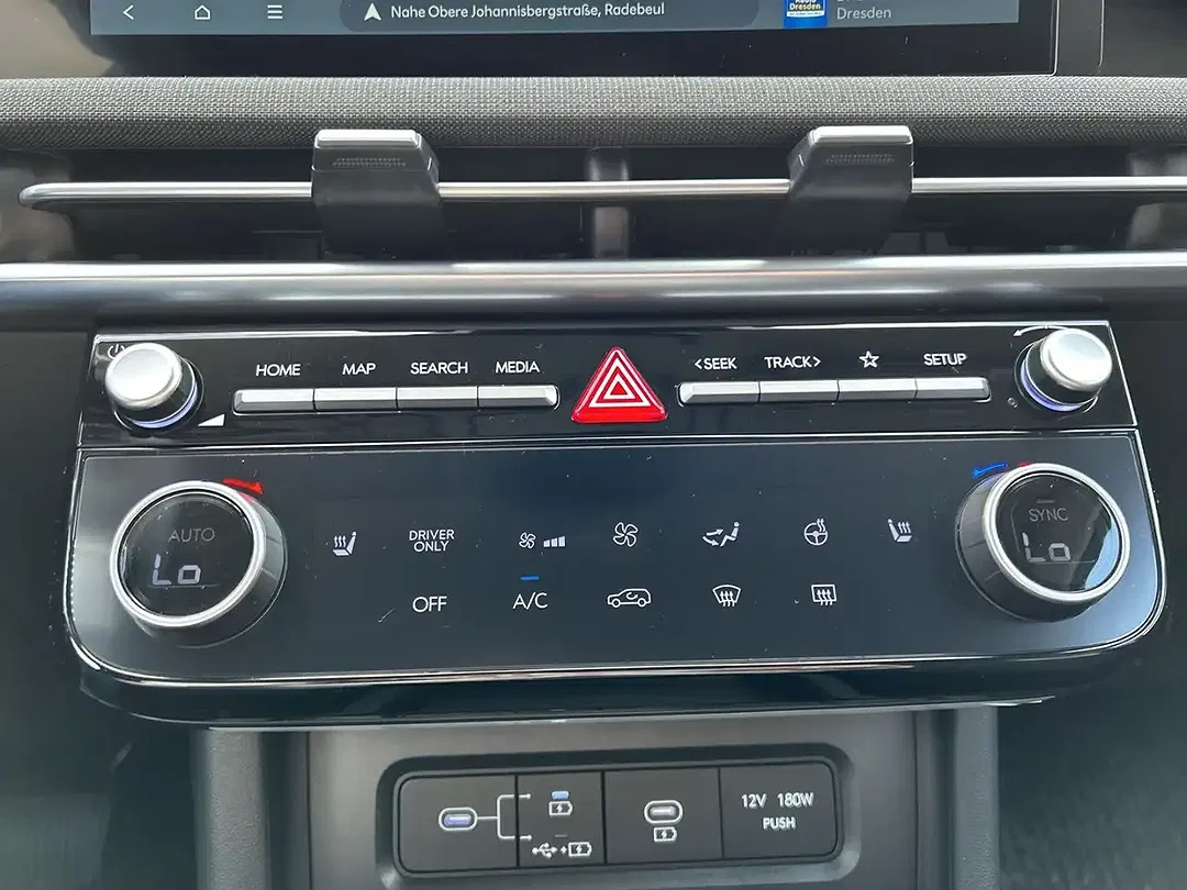 Hyundai TUCSON - Thumbnail 13