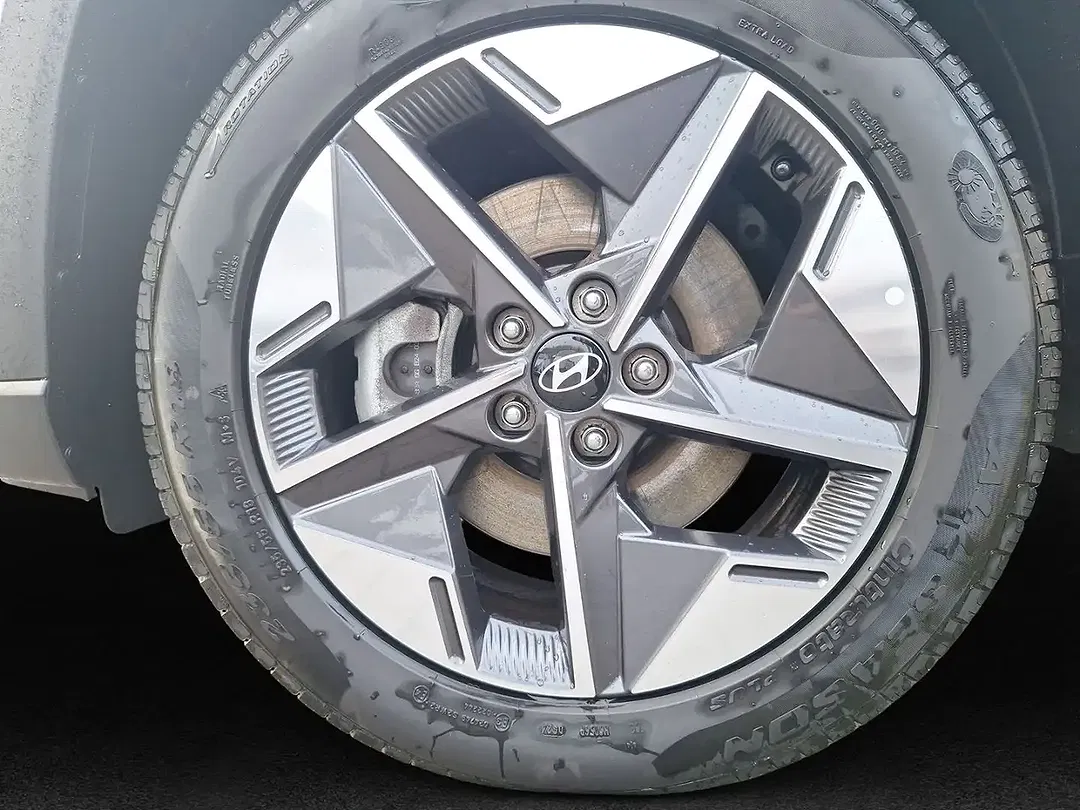 Hyundai TUCSON - Thumbnail 5