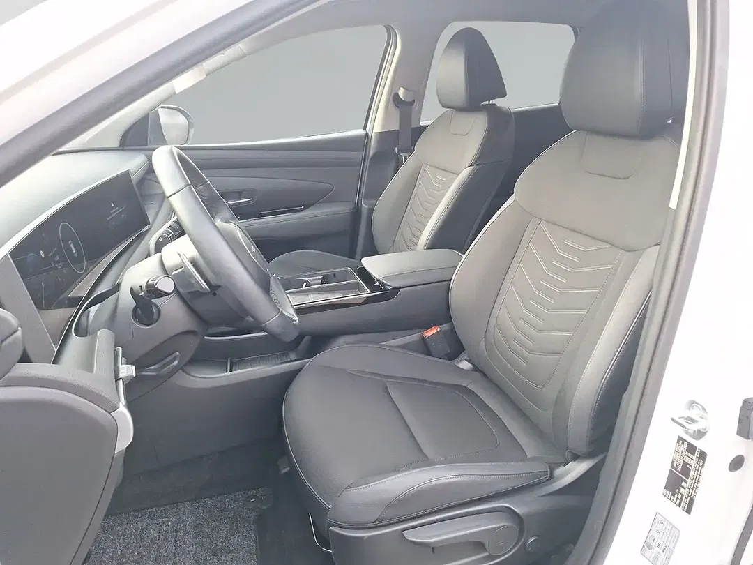 Hyundai TUCSON - Thumbnail 6