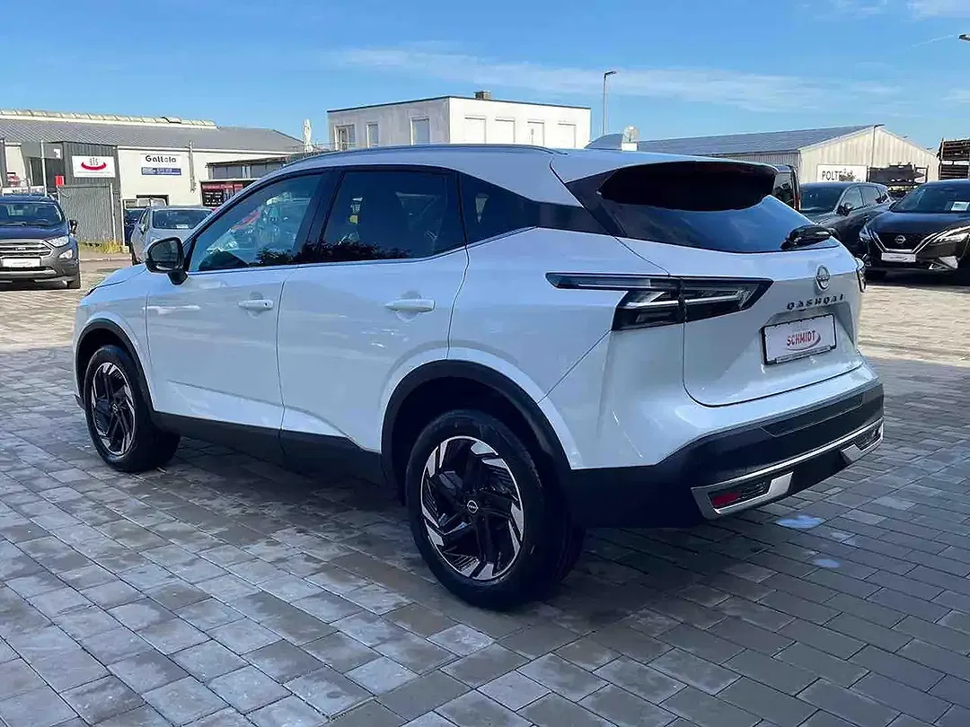 Nissan Qashqai - Thumbnail 8