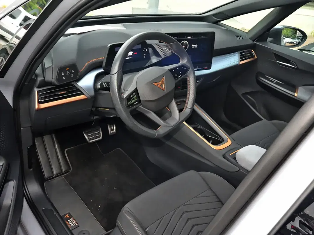 CUPRA Born - Thumbnail 11