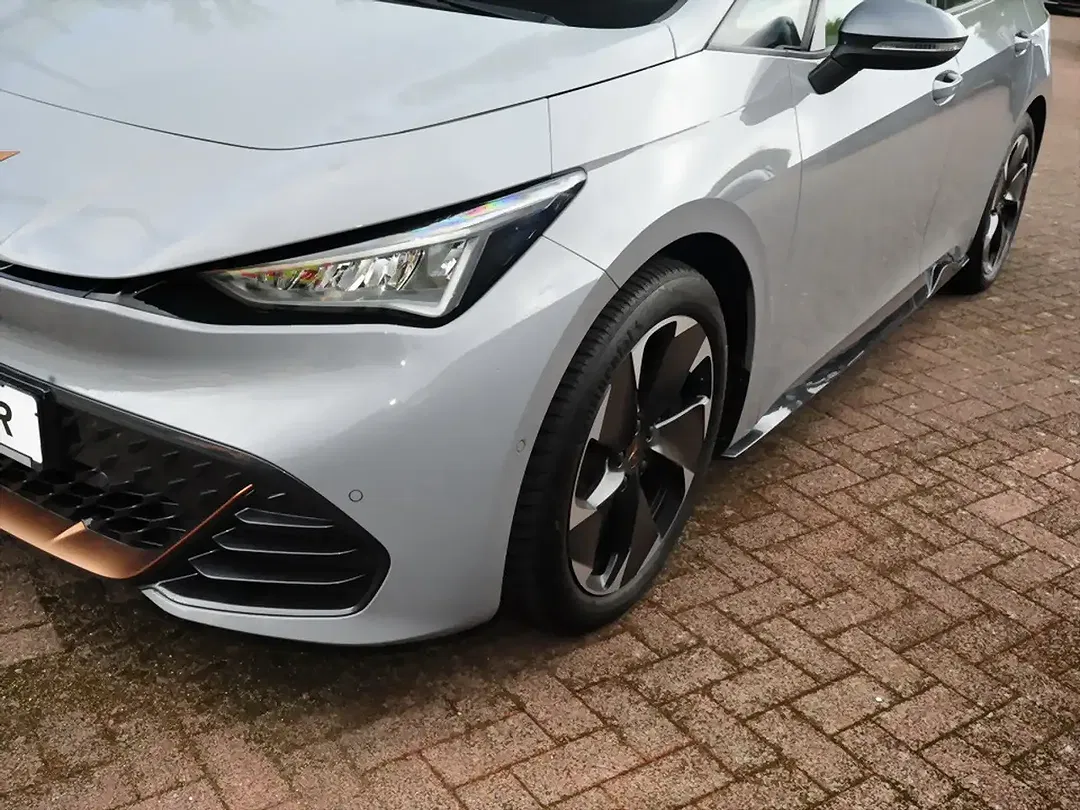 CUPRA Born - Thumbnail 5