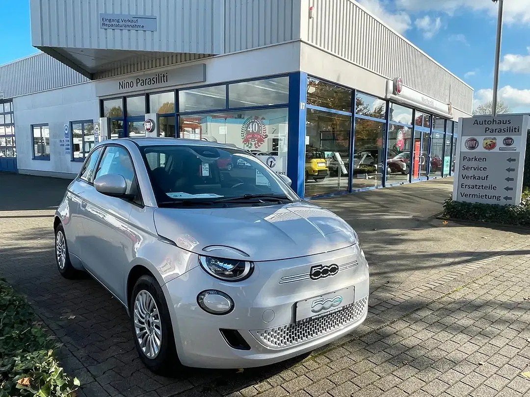 Fiat 500e - Thumbnail 5