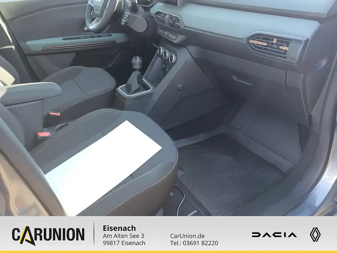 Dacia Sandero - Thumbnail 15