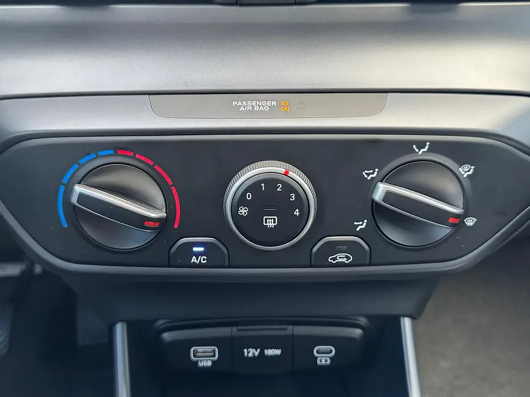 Hyundai i20 - Thumbnail 14