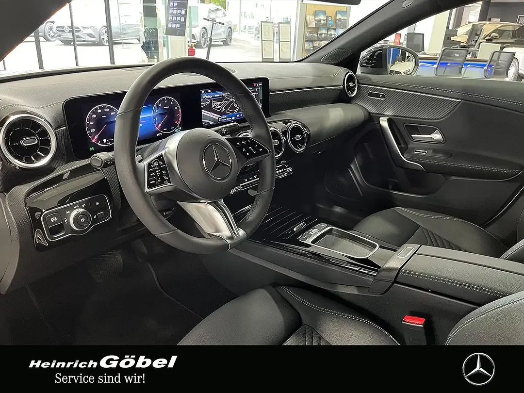 Mercedes-Benz CLA 180 - Thumbnail 10