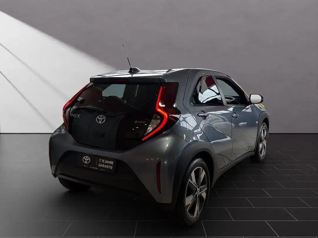 Toyota Aygo X - Thumbnail 4