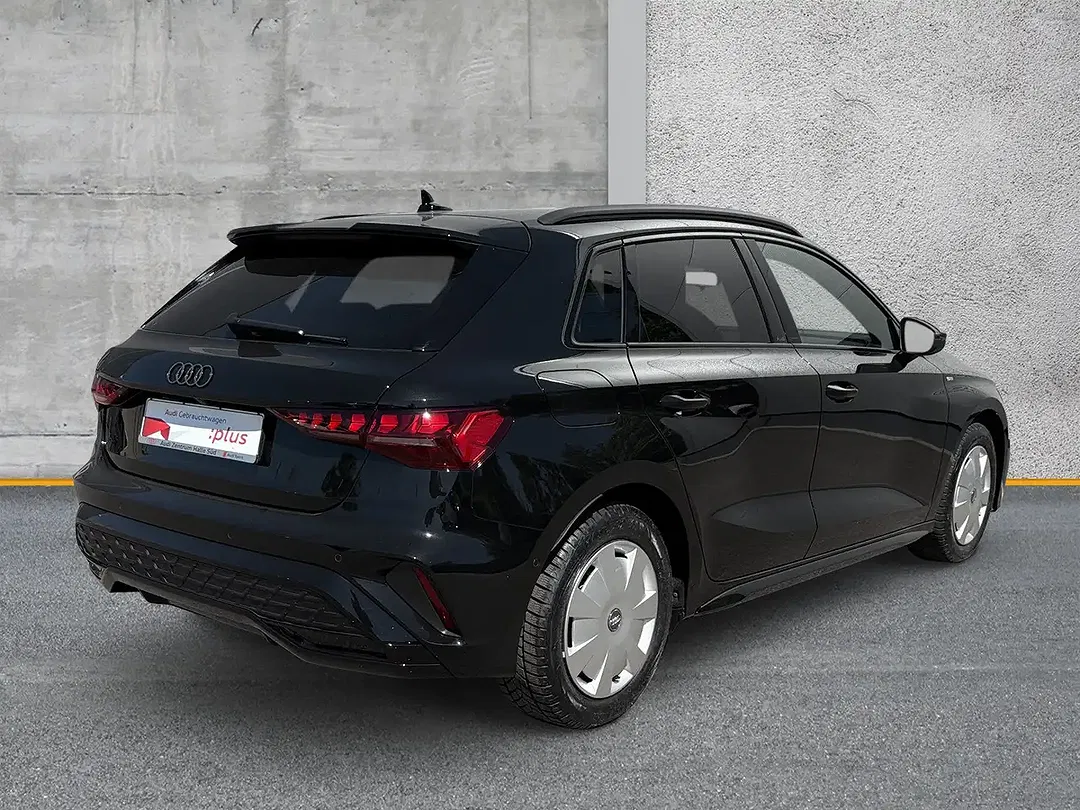 Audi A3 - Thumbnail 3