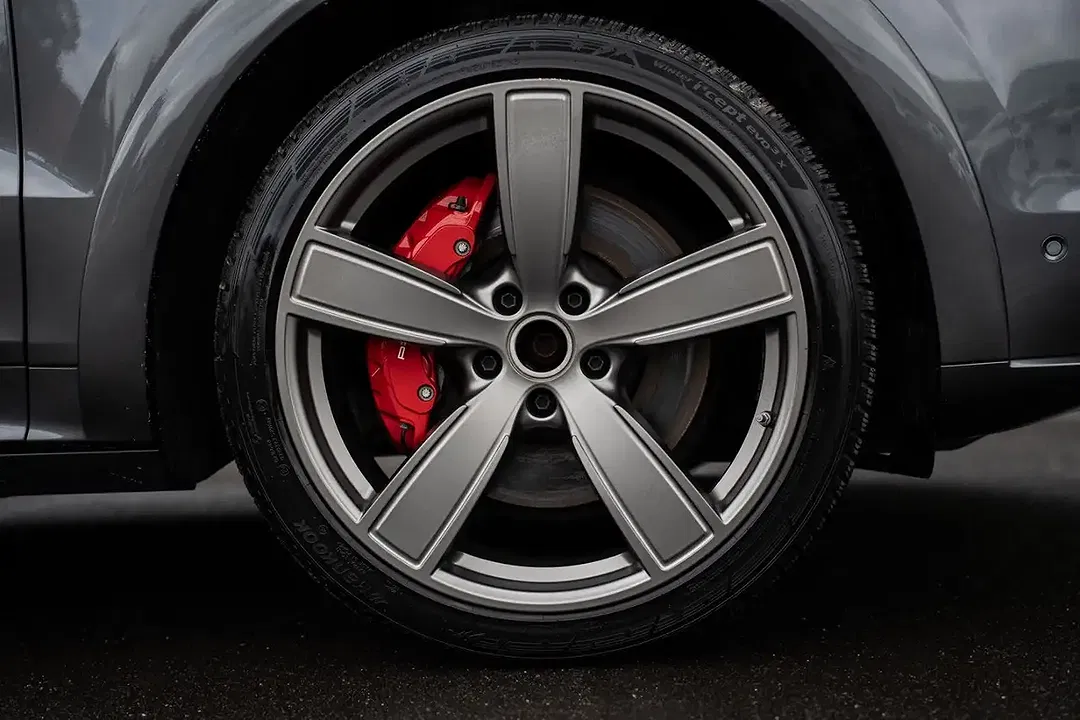 Porsche Cayenne - Thumbnail 9