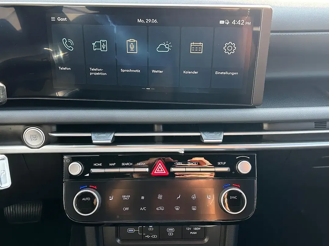 Hyundai TUCSON - Thumbnail 10
