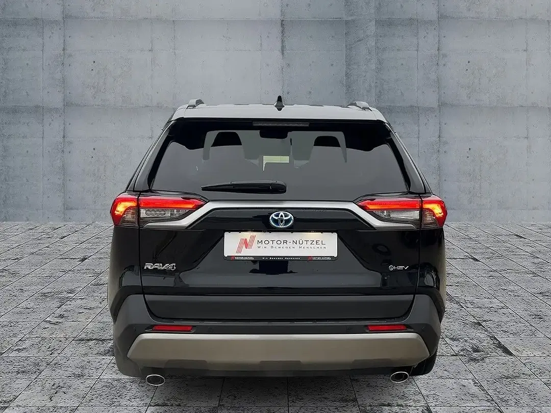 Toyota RAV 4 - Thumbnail 5