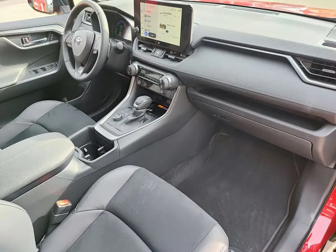 Toyota RAV 4 - Thumbnail 13