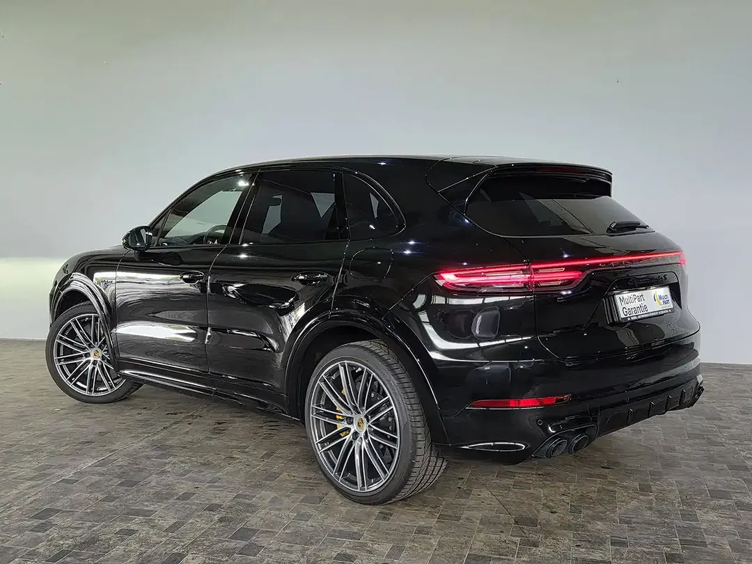 Porsche Cayenne - Thumbnail 7