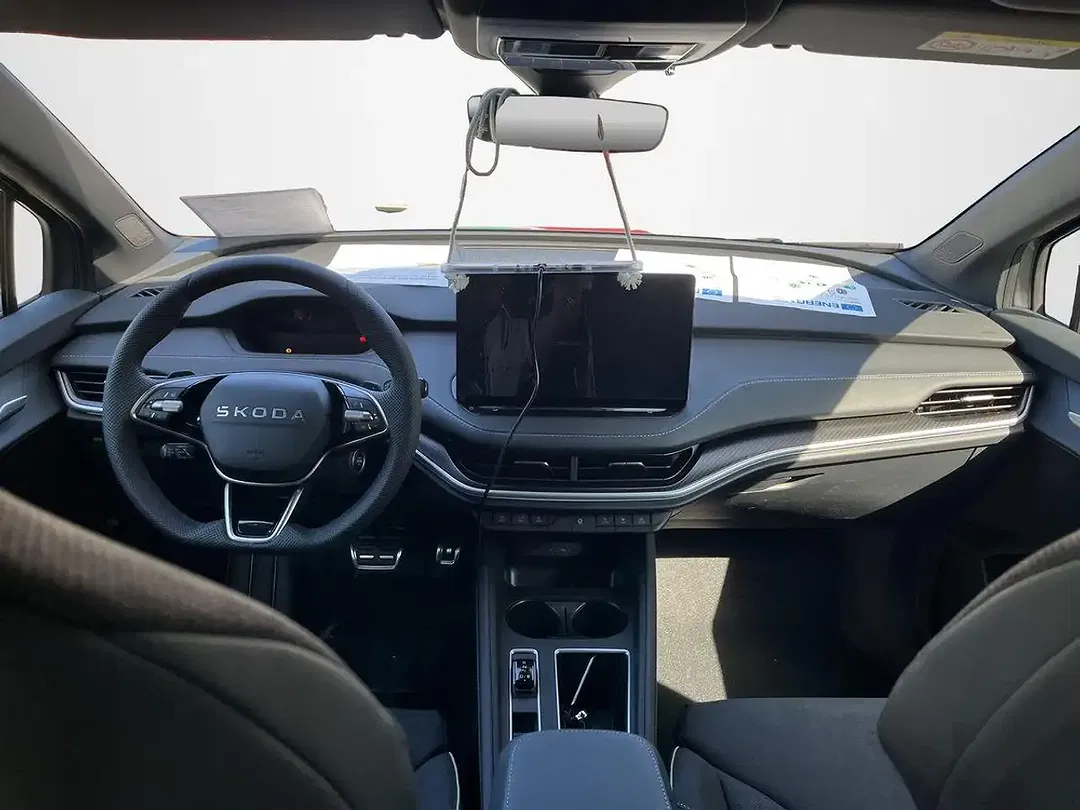 Skoda Enyaq - Thumbnail 10