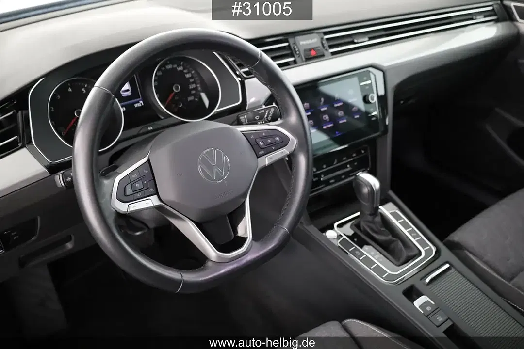 Volkswagen Passat Variant - Thumbnail 10