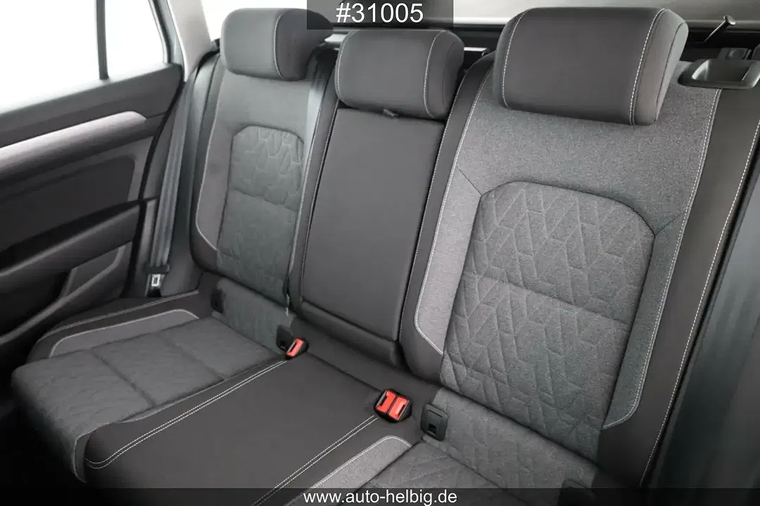Volkswagen Passat Variant - Thumbnail 12